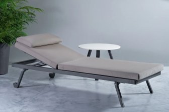 Лежак металлический с матрасом Etesian