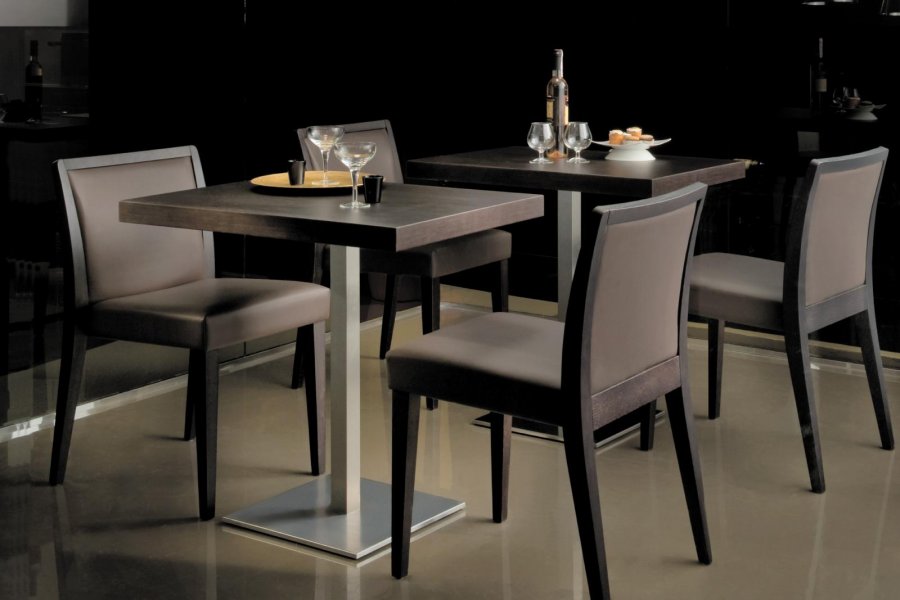Столешница квадратная Veneered