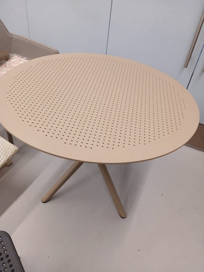 Стол пластиковый Sky Table Ø105, бежевый, Ø1050х740 мм