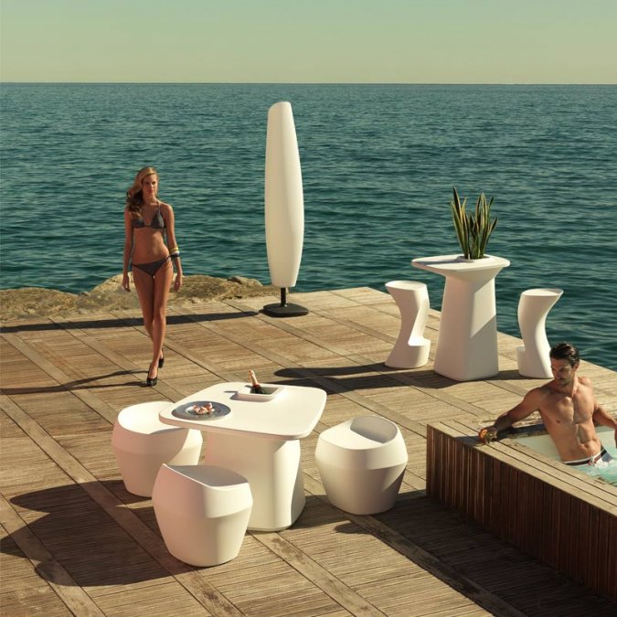 Стул пластиковый барный Vondom Noma Basic