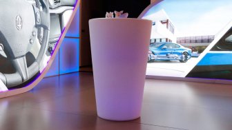 Стол стеклянный барный светящийся Pint Lighting