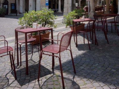 Caffè Commercio, Азоло, Италия