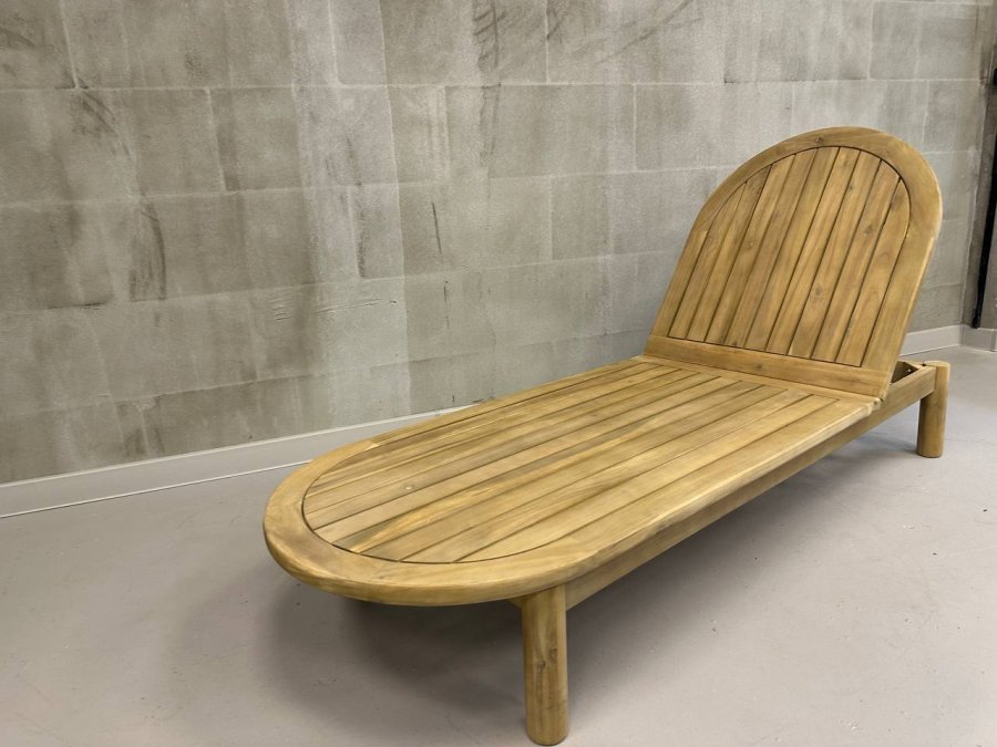 Шезлонг-лежак деревянный с матрасом (не для HoReCa) Pill