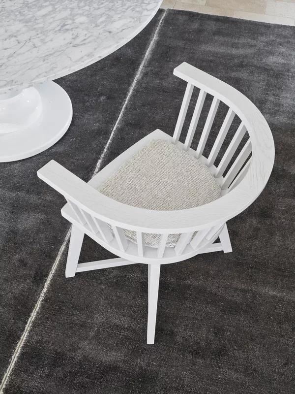 Кресло деревянное Gray 24