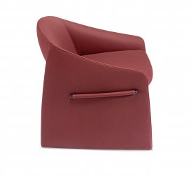 Кресло с обивкой Majorette Lounge