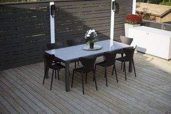 Стул пластиковый Vondom Love Basic черный