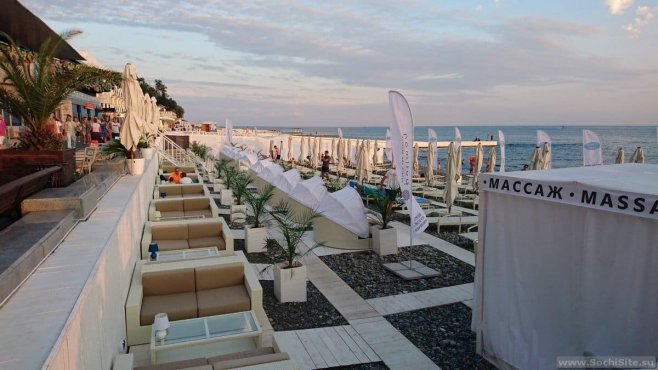 Пляж отеля Pullman Sochi Centre, г. Сочи