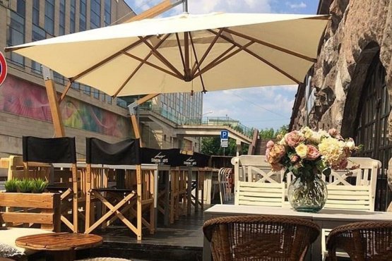 Ресторан на Кудринской площади, Москва