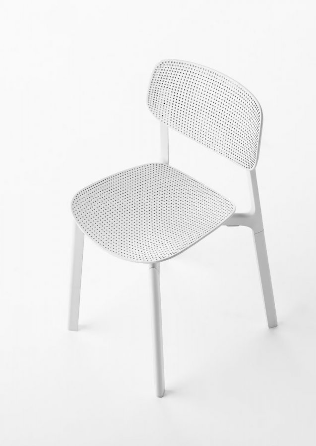 Стул пластиковый Kristalia Colander