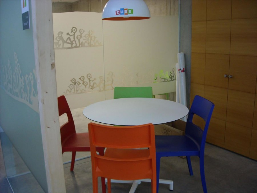 Стул пластиковый Scab Design Sai красный