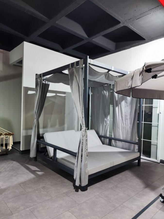 Шатер с лежаками Sultan Daybed
