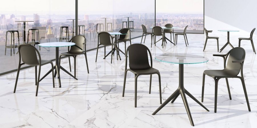 Кресло пластиковое Vondom Brooklyn Basic черный