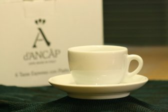 Чайная пара фарфоровая