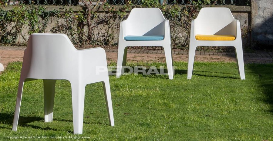 Кресло пластиковое PEDRALI Plus белый