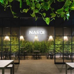Табурет пластиковый барный Nardi Stack Maxi терра
