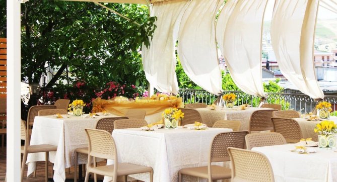 BBuSS Country Club, Italia, Catanzaro