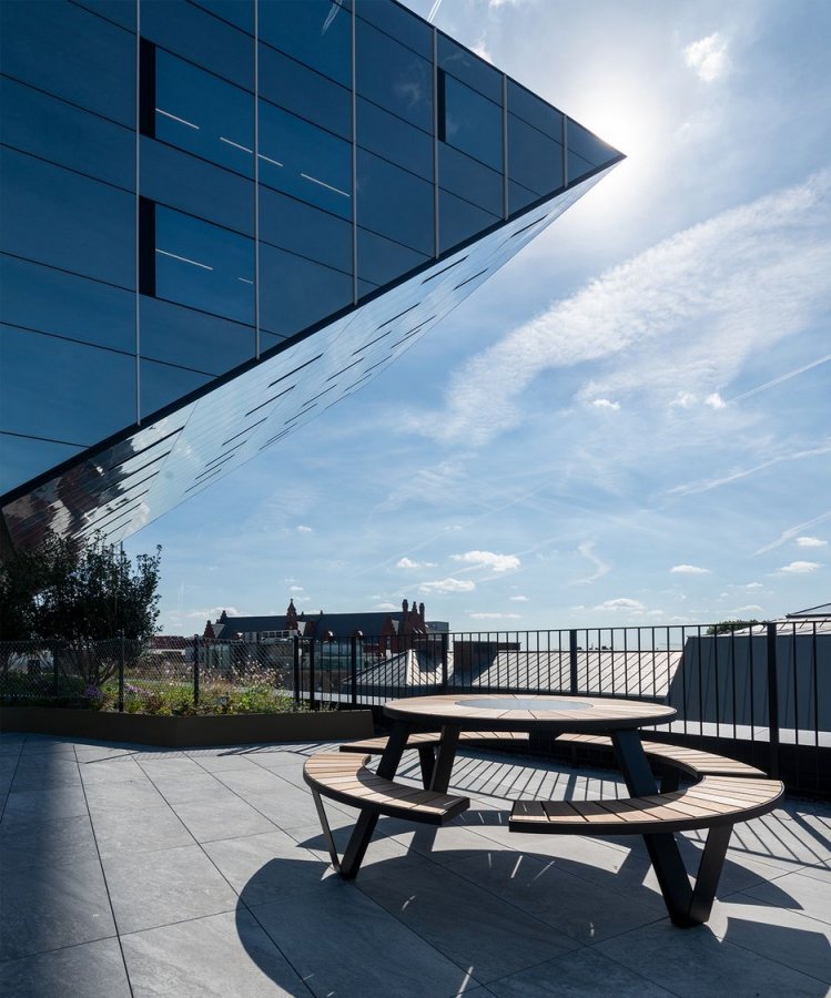 Стол деревянный со скамейками Pantagruel