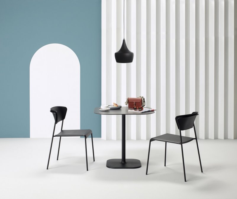 Столешница квадратная со скругленными углами Compact Laminate