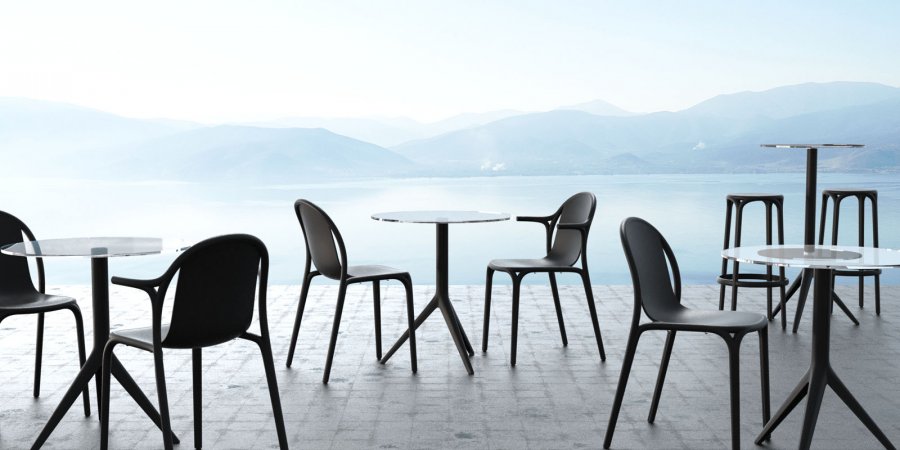 Кресло пластиковое Vondom Brooklyn Basic черный