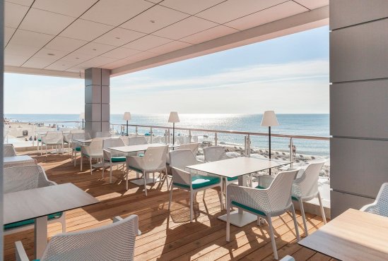 Moncastro Beach Hotel, Затока