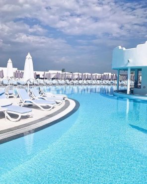 Летняя резиденция Santorini, г. Краснодар