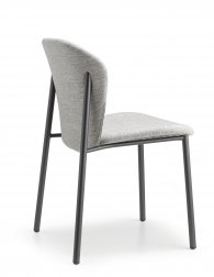 Стул с обивкой Finn