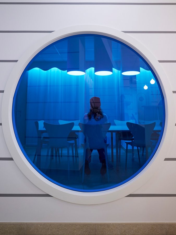 Стул пластиковый Vondom Love Basic белый