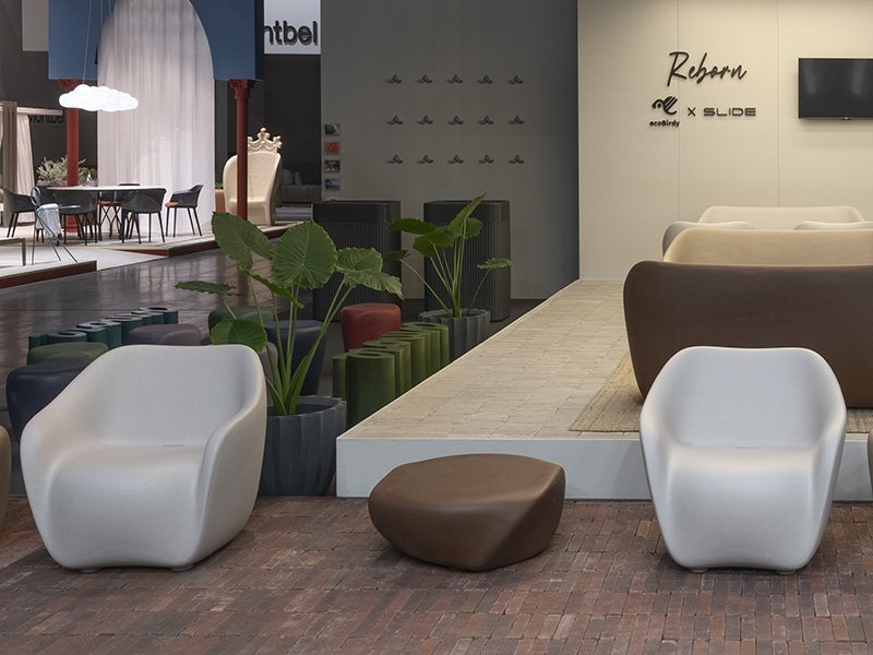 Кресло пластиковое Reborn Second Life