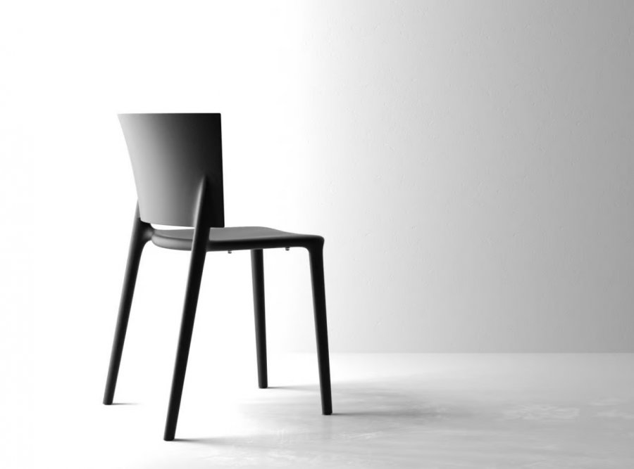 Стул пластиковый Vondom Africa Basic черный