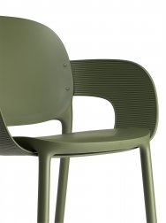 Кресло пластиковое Scab Design Hug Go Green оливковый