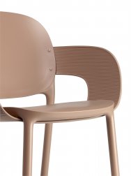 Кресло пластиковое Scab Design Hug Go Green карамельный