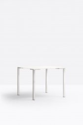 Стол обеденный Togo