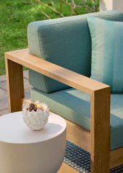 Диван двухместный с подушками Matisse Teak