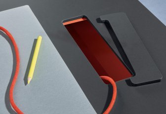 Стол с каналом для протяжки проводов Toa Desk CDX
