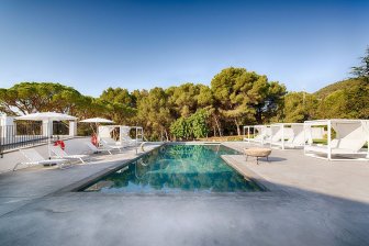 Шатер с лежаками Ibiza XL 180