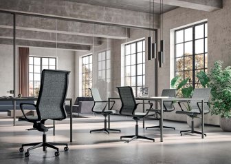 Кресло офисное вращающееся Dinamica Soft