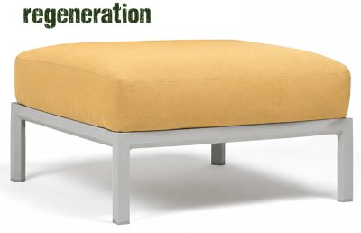 Maximo Pouf EXTRA_Studio Пуф пластиковый с подушкой