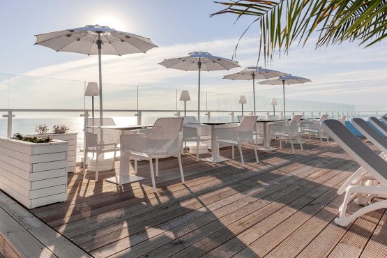 Moncastro Beach Hotel, Затока