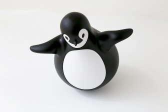 Неваляшка пластиковая Pingy