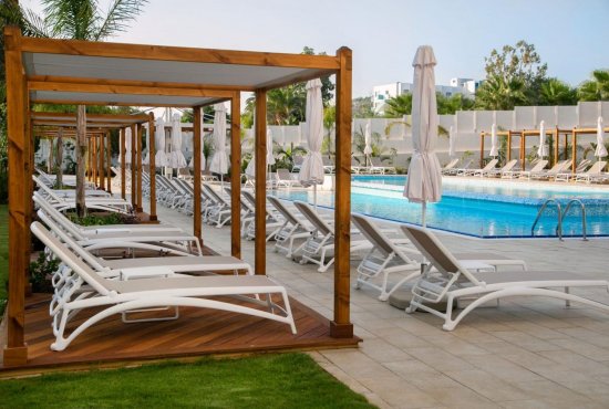 Vangelis Hotel & Suites, Кипр