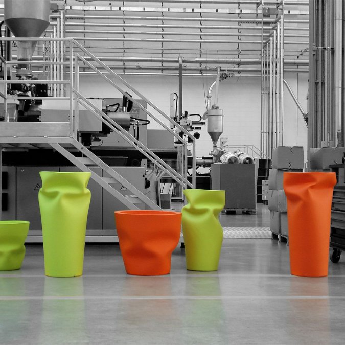 Кашпо пластиковое Saving/Space/Vase