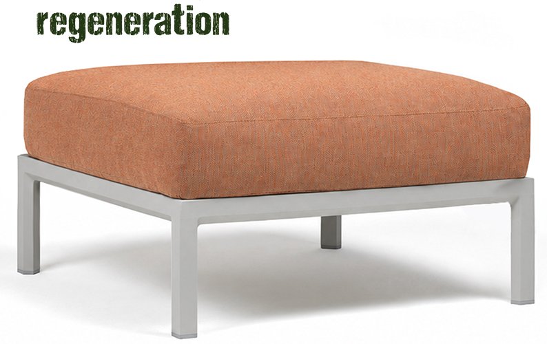 Пуф пластиковый с подушкой Maximo Pouf EXTRA_Atelier