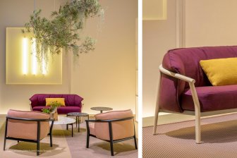 Кресло деревянное с подушкой Lamorisse Lounge