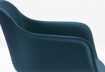 Кресло на полозьях с обивкой Babila XL