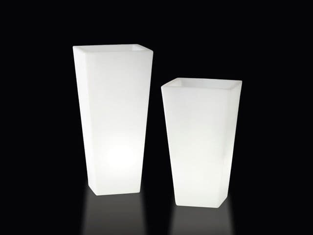 Кашпо пластиковое светящееся Y-Pot Lighting