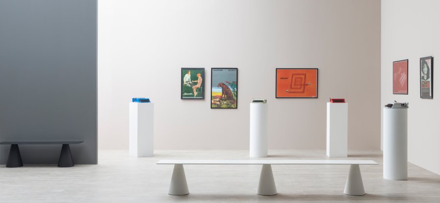 Скамейка пластиковая Ikon Bench