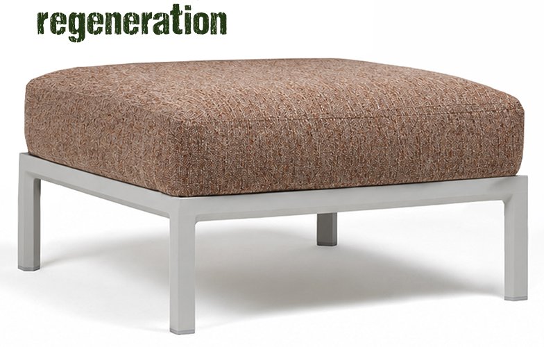 Пуф пластиковый с подушкой Maximo Pouf EXTRA_Atelier