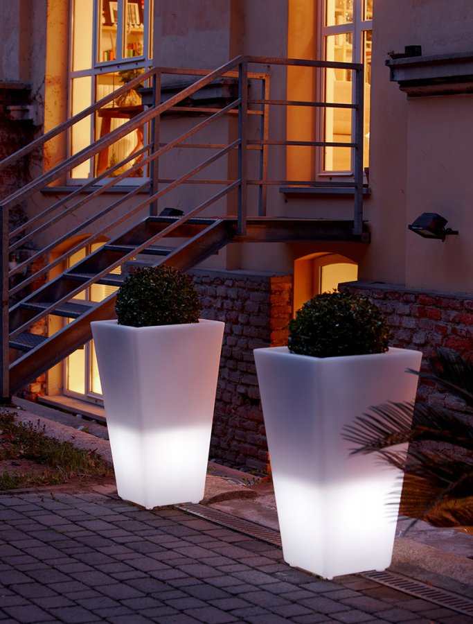 Кашпо пластиковое светящееся Y-Pot Lighting