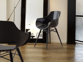Кресло пластиковое Opal Wox Beech
