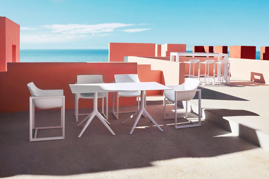 Кресло пластиковое Vondom Wall Street Basic белый